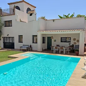 Guadaira, House With Pool In Seville Southern Spain Vakantiehuis